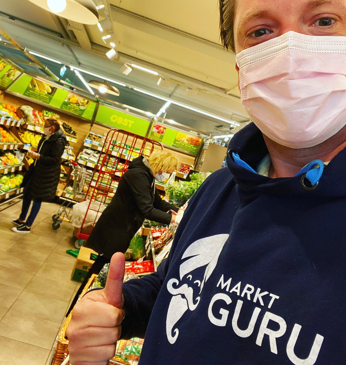 stixmichael's tweet photo. Mit der MARKTGURU App werde selbst ich noch zum Einkaufsprofi 😎 Danke an die KollegInnen von MARKTGURU in Österreich und Deutschland! 🤟 #marktguru https://t.co/wfLOXqnomc