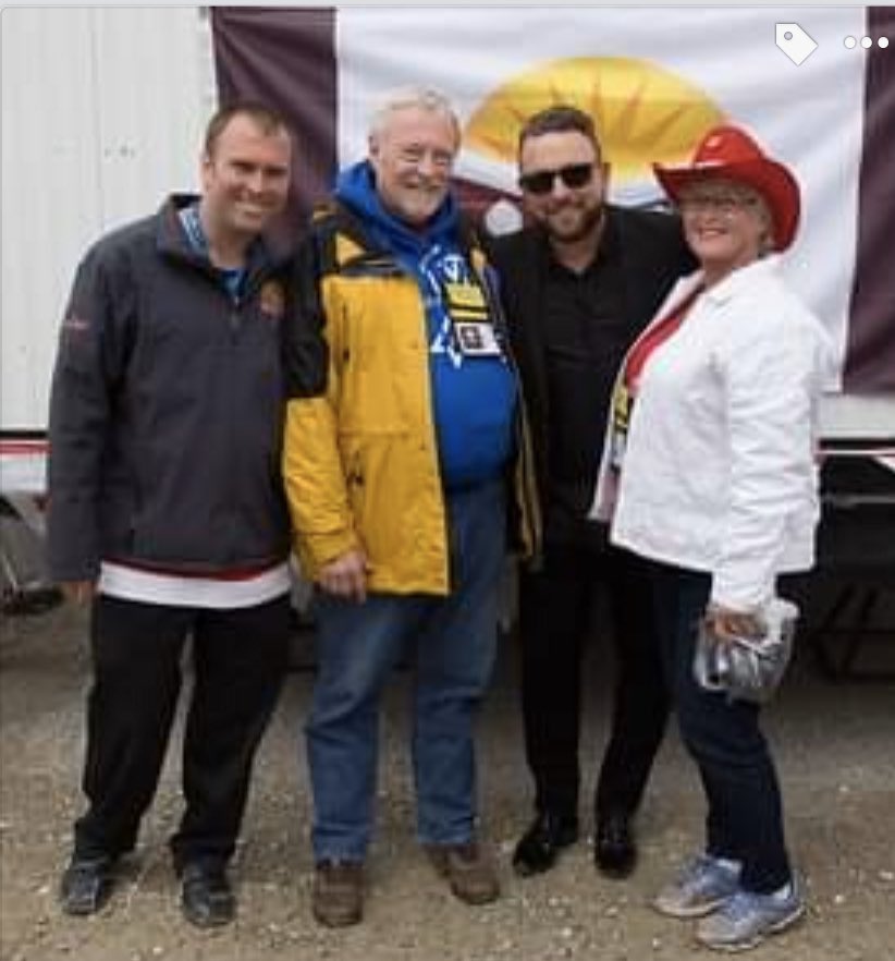 MayorSteveBlack's tweet photo. @JohnnyReid  my dad turns 69 today and is a 6 year double lung transplant survivor.  You are his favourite.  Can you send a birthday video greeting to Ron Black today.  Photo from your performance in Timmins!  Post and tag me and I will forward Be a great gift since can’t see him https://t.co/3uyUETvIy1