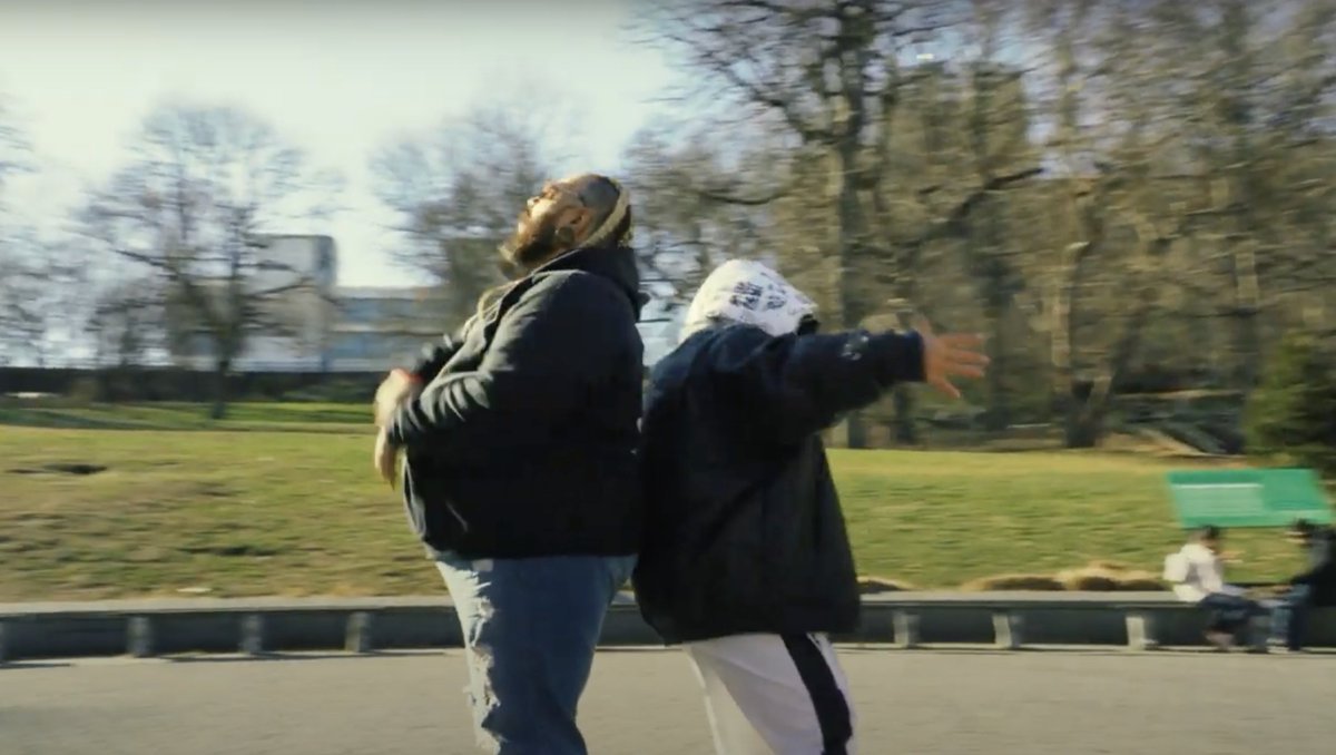 * NEW VIDEO PREMIERE * Hopped on <a href="/chrisconde/">Chris</a>'s "YEAR OF THE QUEER" produced by <a href="/moodieblack1/">moodieblack</a> <3 

youtu.be/Pb6eduCJ0Bc