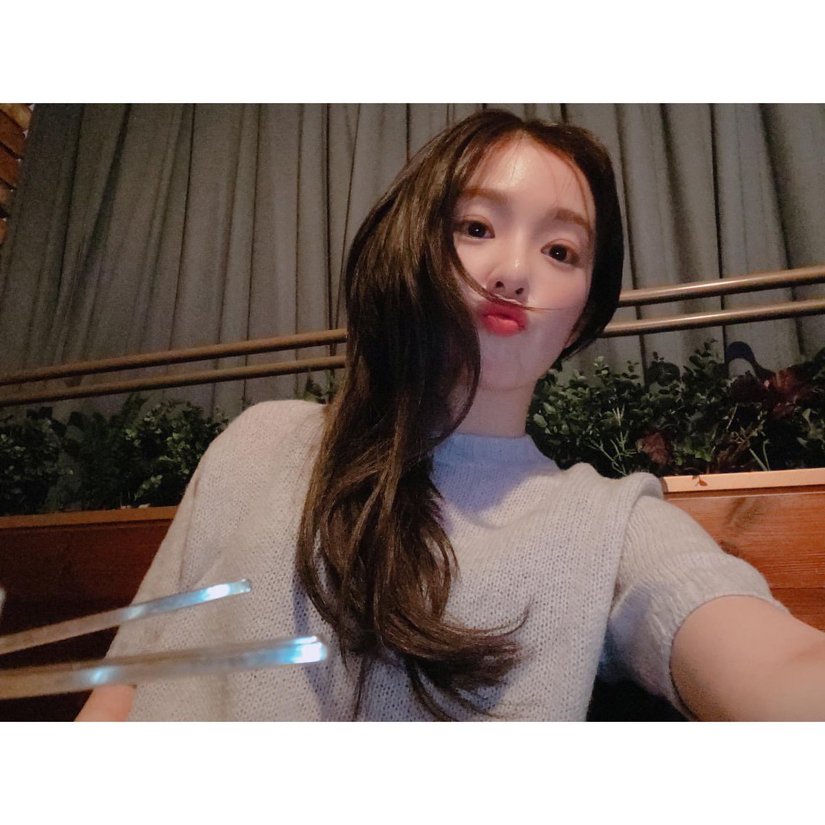 renestgrm's tweet photo. 200414 Irenestagram #RedVelvet #레드벨벳 #Irene #아이린 #RVF @RVsmtown (2P1V)

🧸

https://t.co/pQFNFakjkO https://t.co/S5fa6eWA5g