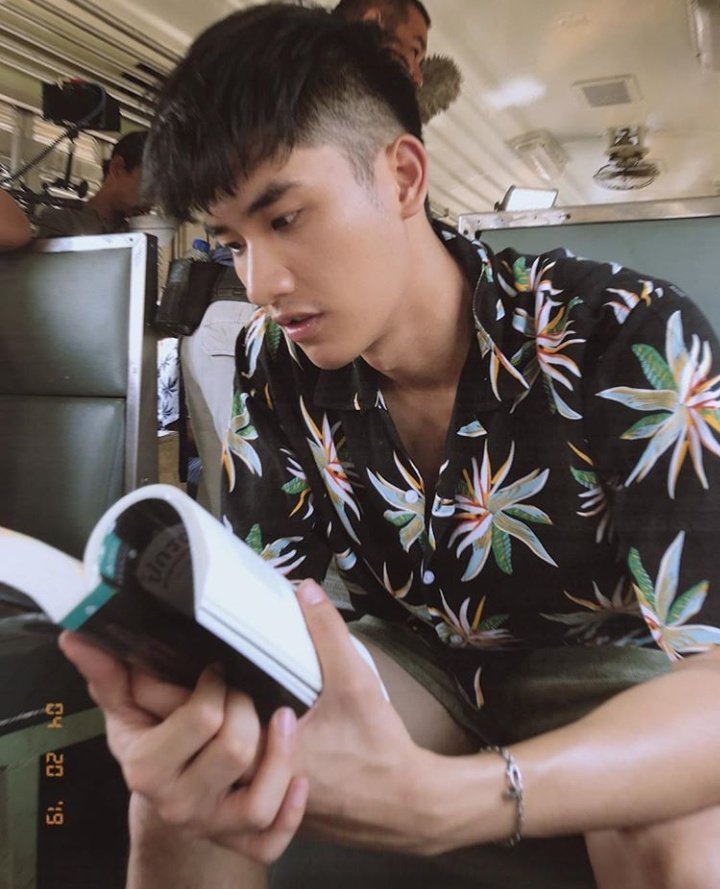 a thread of tay tawan wearing printed shirt #Tawan_V  @Tawan_V