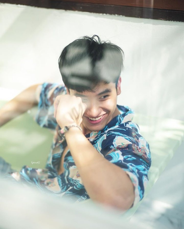 a thread of tay tawan wearing printed shirt  #Tawan_V  @Tawan_V
