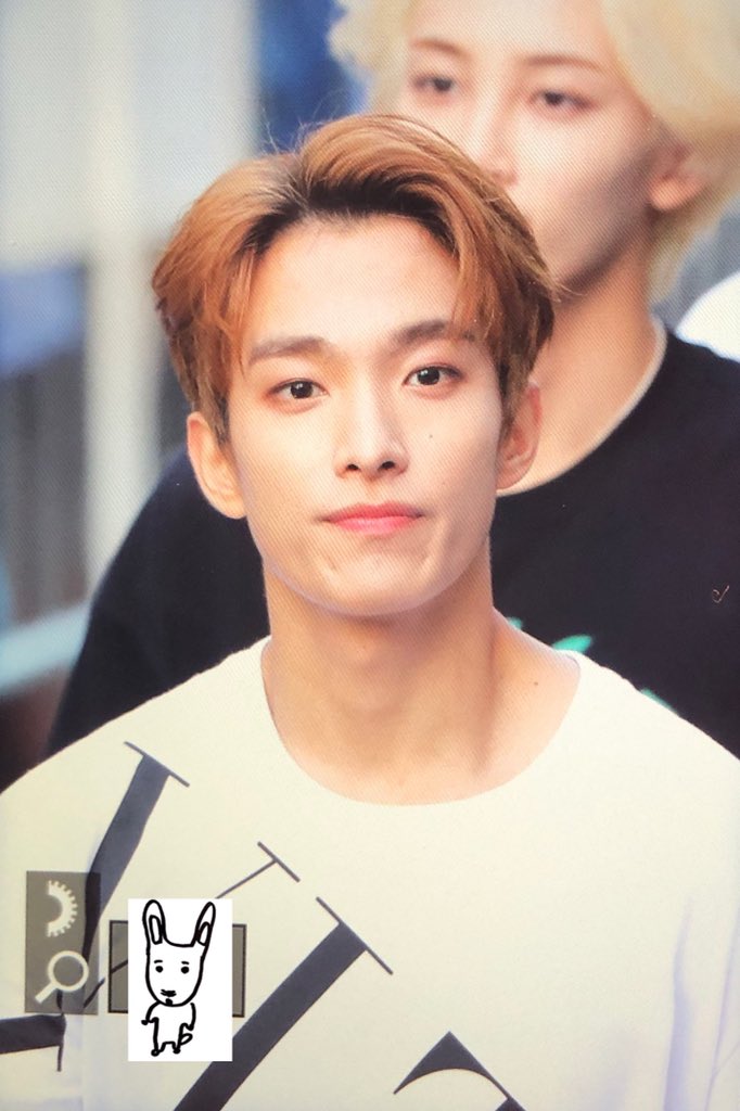 —a collection of 190809 dokyeom (when all kyeomstans cried at his beauty) @pledis_17  #SEVENTEEN