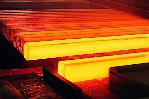 TehranTimes79's tweet photo. Annual steel ingot output to rise 3.2m tons
#Iran’s annual steel ingot production is planned to increase 3.2 million tons in the current Iranian calender according to Iranian Mines and Mining Industries Development and Renovation Organization (#IMIDRO). https://t.co/mMtmCTgNV8