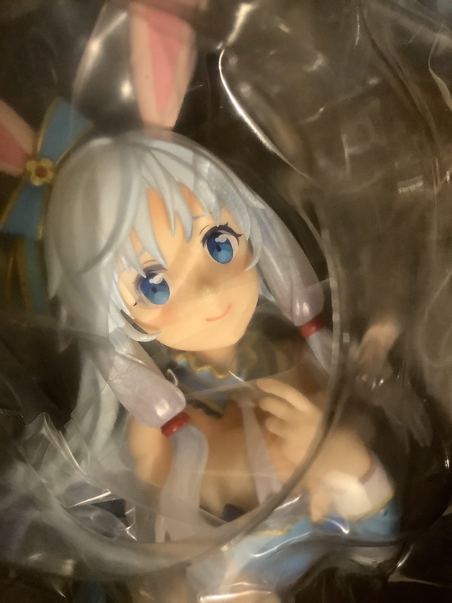 本日 ありふれた職業で世界最強 のシア ハウリアが遂に届きました 早く開封して Akiのイラスト