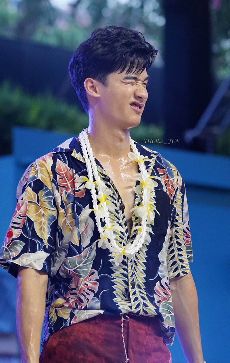 a thread of tay tawan wearing printed shirt  #Tawan_V  @Tawan_V