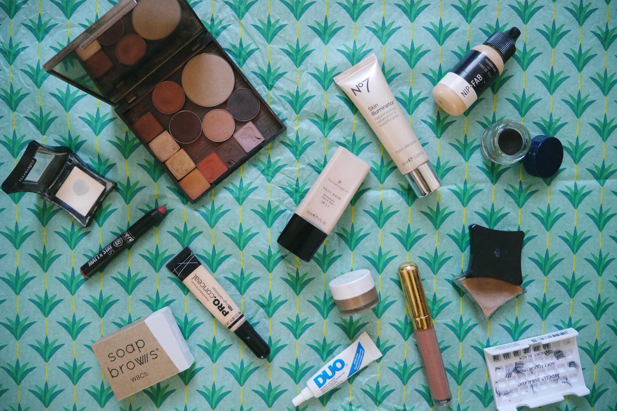 kittykatelc's tweet photo. Did you see my latest post? All about how ethical my beauty routine is - https://t.co/dHo9kmEX8N
.
#EthicalBeauty #EthicalBlogger #SustainableBlogger #BloggersTribe https://t.co/aFnypbwsxD