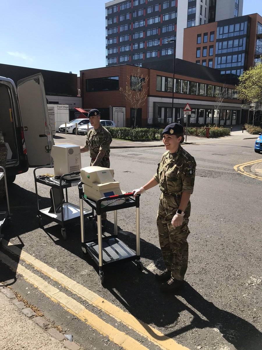 DMUDeanHLS's tweet photo. Today DMU handedover diagnostic lab kit to the Army for urgent Government use. Huge thanks to all involved today - HLS technical staff, ITMS staff, DMU Security, our Assoc Dean Research &amp; of course those HLS academic staff who offered their precious kit. Important work. 🧬🦠 https://t.co/vHDElAMx2r