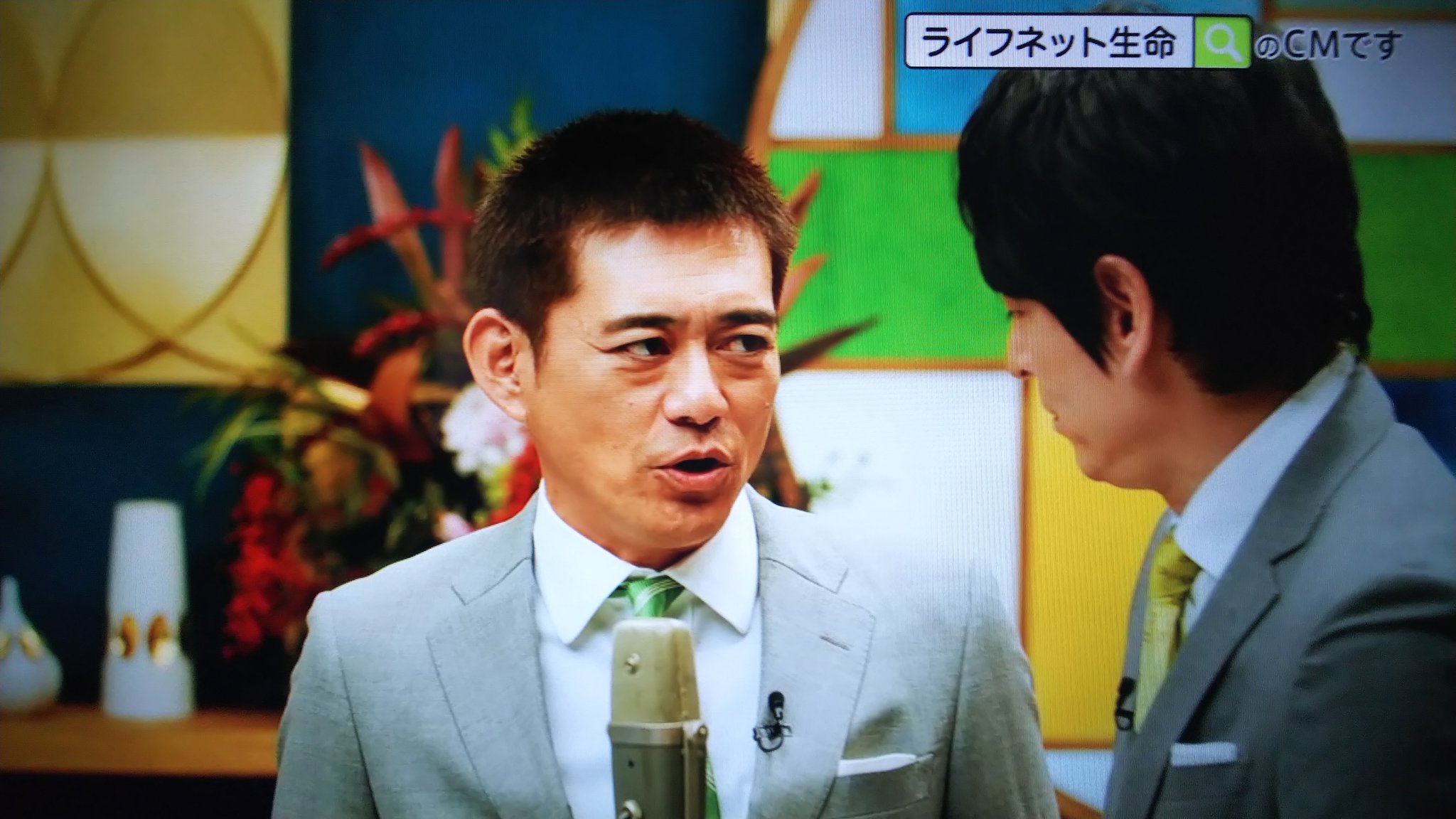 けるっち あっ ライフネット生命で思い出した 華大さんのライフネット生命のcm 漫才バージョンの写真をまだ上げてなかったことを この間のドリームマッチで流れていたんですよね