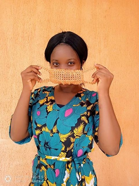 According to  @legitngnews an alleged first class graduate (Anatomy) of Delta State University, Grace Kenechi Ishicheli allegedly took to social media (because I couldn't find the platform) to advertise beaded face masks she was producing for sales.