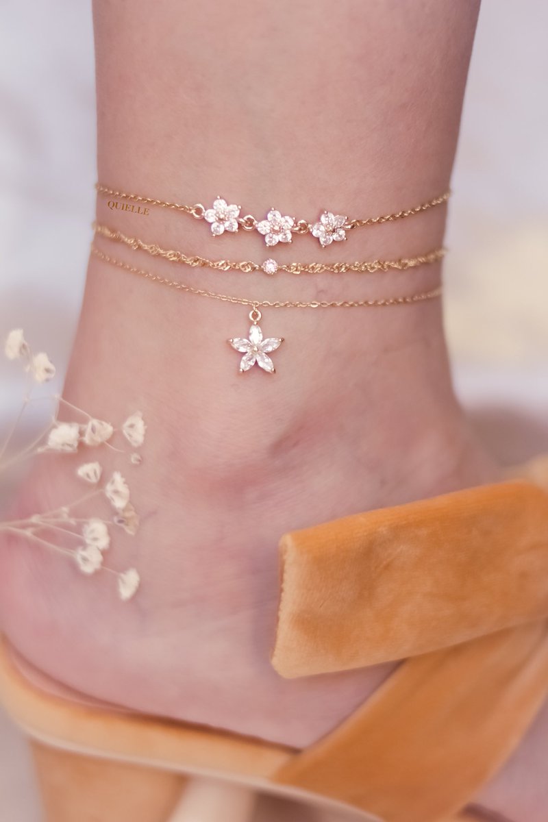 QuiellePH's tweet image. anklets✨✨✨