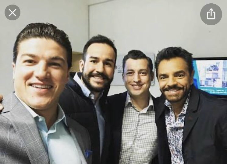 Clauro2001's tweet photo. @EugenioDerbez ahí está le respuesta de este payaso https://t.co/JuoEo67zmH