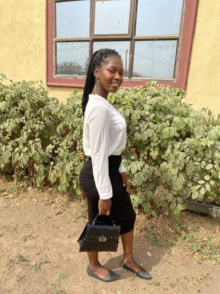 PyladiesLautech's tweet image. The lectures has been interesting, now I know how to create my HTML using Vs code. Thanks to my mentor and @PyladiesLautech. I appreciate this opportunity ๐ฏ.
#Pythonforwebdevelopment