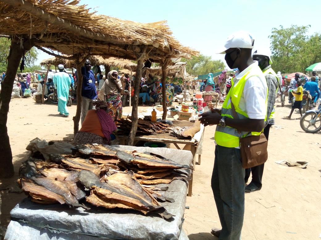 isaacomalika's tweet photo. Sensibilisation de la population sur les mesures gouvernementales de riposte contre le COVID19 POUSS https://t.co/Fg3UxsymKp