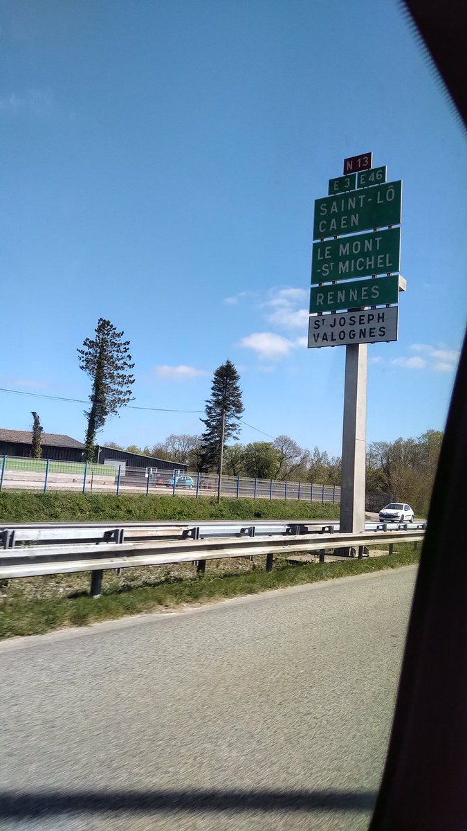 ClaudieLaunoy's tweet photo. Direction Paris pour prendre la relève. Bon retour à la précédente équipe. @FFSSnational https://t.co/lgu5NNvROa