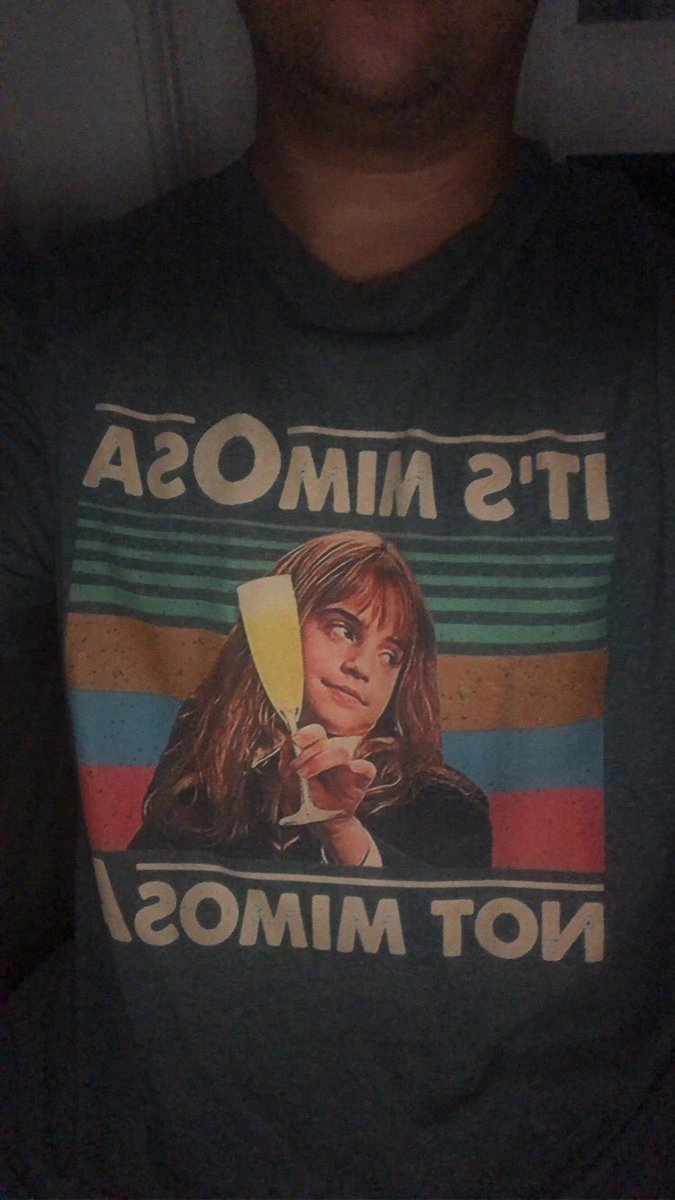 squilliyum's tweet photo. @YsabellaMonton @AshKreher My shirts the best https://t.co/BsKtgHK4Y8