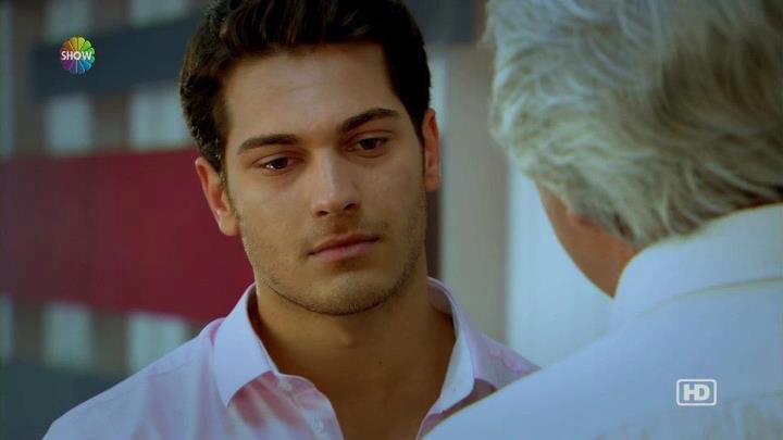 hazcag_delisi's tweet photo. 💔💔 #EmirSarrafoğlu #ÇağatayUlusoy https://t.co/HyniwEoPiB