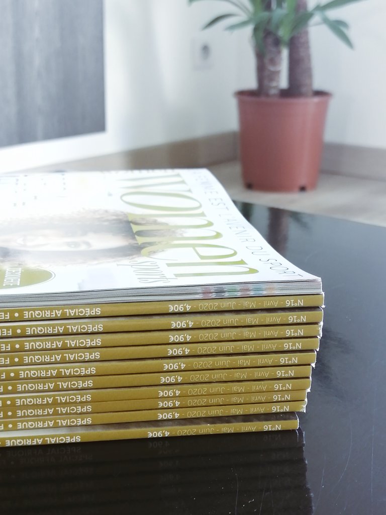 WomenSports_fr's tweet photo. 📖 Un peu de lecture… ? 🤗 #WOMENSPORTS N.16 est toujours disponible ! #WS16 Pour vous le procurer, c’est simple :
1 : Abonnement (18€/an) ➡️ https://t.co/MICD0mbuoY
2 : Commande à l’unité (5,90€ frais de port inclus) ➡️ https://t.co/pKkbNI6pUD
#sport #femmes https://t.co/Cg4C5mK0KX