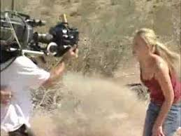 merlinpapin3's tweet photo. Un jour, un #RecordauCinéma
Avez vous vu le film #ZyzzyxRoad de #JohnPenney ? avec #TomSizemore #LeoGrillo et #KatherineHeigel
Si vous me dites oui vous êtes un de ceux qui ont dépensés 30 $ de recette dans la seule salle au monde en 6 jours
@tbarnaud @Jouxplane83 @FredOL69007 https://t.co/HzyHASLzpD