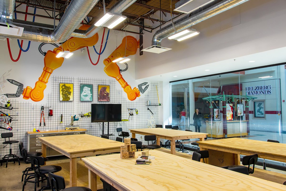 ADCollaborative's tweet photo. Catalyst Maker Space⠀
MEP: EDG⠀
Client/Artist Collaborator: SAACA⠀
#adc #adcollaborative #architecturedesigncollaborative #retail #makerspace #artists #woodwork #robotics #cooking #ceramics #EDG #EngineeredDesignGroup #saaca #culpconstruction @artsaz @edg_ce https://t.co/2SI2CN8Nql