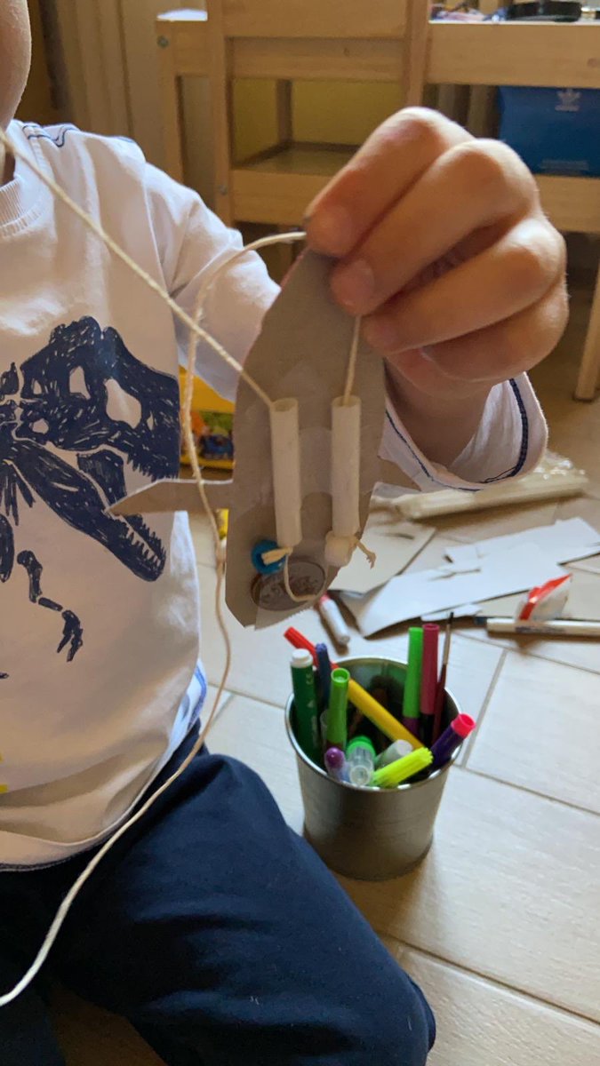 #RisorgimentoDigitale tantissimi #Dreamer connessi si sono divertiti con le nostre attività scientifiche! Appuntamento a martedì prossimo ore 11! Vi aspettiamo! <a href="/ValeriaCagnina/">Valeria Cagnina</a> @Frao92 @TIMnewsroom <a href="/TIM_Official/">TIM Official</a> @operazionerd