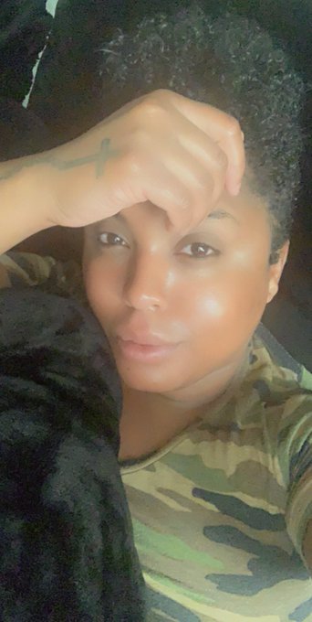 Goodmorning.  Just waking up 🥱💋 https://t.co/qKrjSsh22I<a href="/tag/saturdayvibes"class="tags"><span>#saturdayvibes</span></a><a href="/tag/onlyfans"class="tags"><span>#onlyfans</span></a>