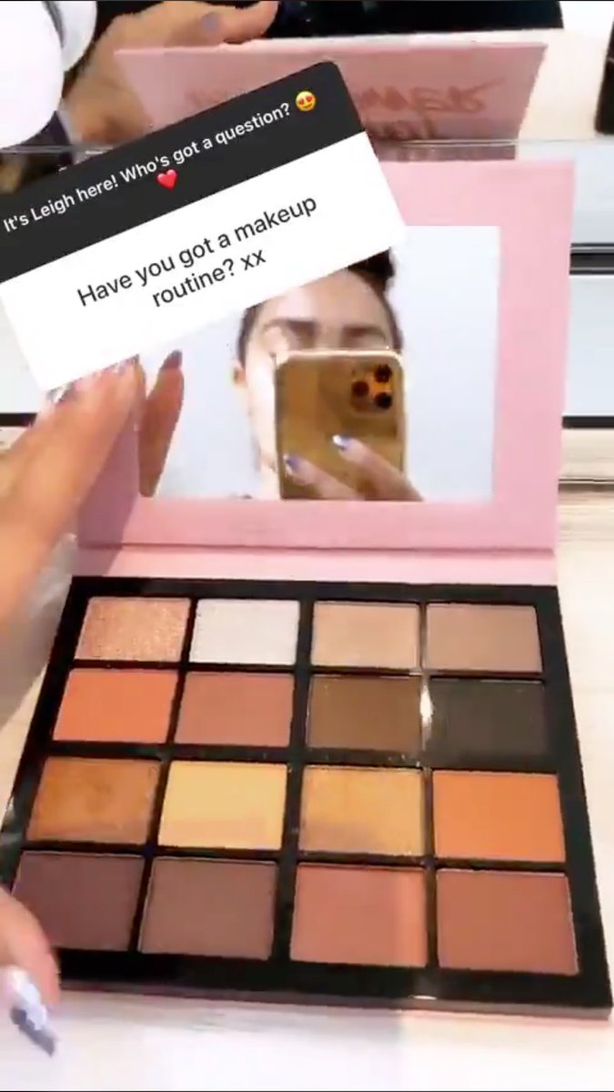 Lmxbeauty1's tweet photo. Leigh just loves the #EyeGotThePower Eye shadow ! You can create many looks with this 16 pan palette https://t.co/w4VPo288SH