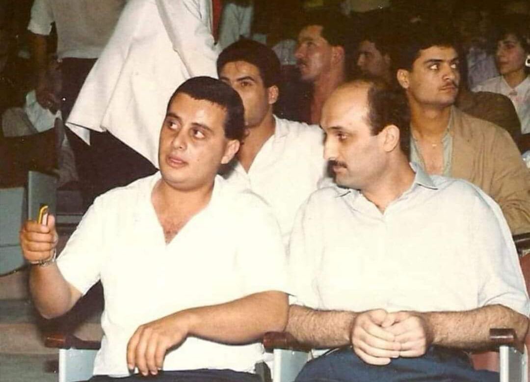 imad_wakim's tweet photo. من احلى الذكريات النضال من مقاعد الدراسة ومن داخل صفوف مصلحة الطلاب
صورة من العام ١٩٨٥ من قاعة مسرح كلية الحقوق والعلوم السياسية الفرع الثاني خلال محاضرة لرئيس حزب القوات اللبنانية الدكتور سمير جعجع
#Archive_Challenge
#Precious_Time
#Best_memories_with https://t.co/e3QJ0WTlJT