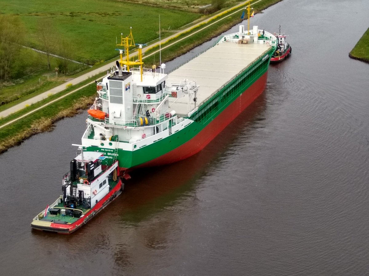 RoyalBodewes's tweet photo. Today our NB 731 MV Annika Braren was transported from our building yard in Hoogezand to Eemshaven from where the sea trials will commence tomorrow. https://t.co/jDLPoFSaCU