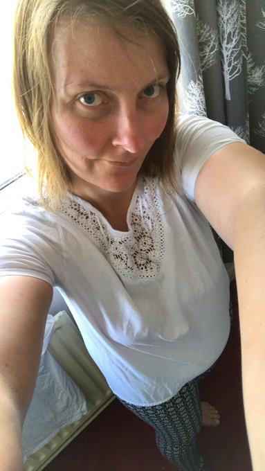 British housewife Lottie   https://t.co/YDNaAZCNek https://t.co/r5BRJGUonr<a href="/tag/british"class="tags"><span>#british</span></a><a href="/tag/housewife"class="tags"><span>#housewife</span></a><a href="/tag/yummymummy"class="tags"><span>#yummymummy</span></a><a href="/tag/fancentro"class="tags"><span>#fancentro</span></a>