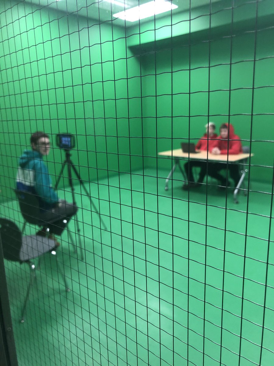 MsGoodall3's tweet photo. Before March Break, my grade 9 Geography students were using the two green rooms in our new LLC at @HuronPark and the TouchCast program to create their own news reports about natural disasters! They loved using the new spaces and new technology! https://t.co/TzGwIEcxWj