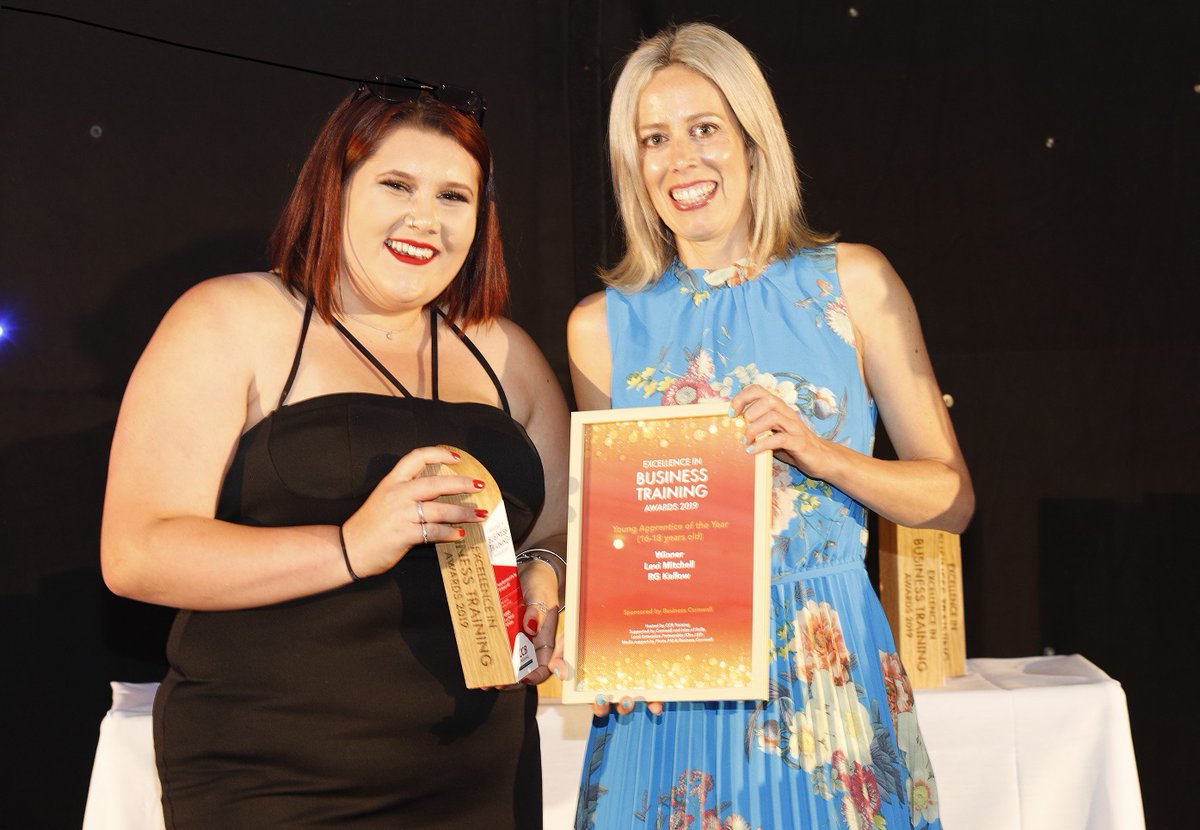 CornwallCollege's tweet photo. #Celebratingapprentices #lookingback to when Levi Mitchell from @RGKellowLtd won the #EBTA19 Young Apprentice of the Year Award. Judges comments “Levi’s maturity & talents have shone through in a historically male dominated environment”@biz_cornwall #apprenticeships #Construction https://t.co/xUG8rSMeir