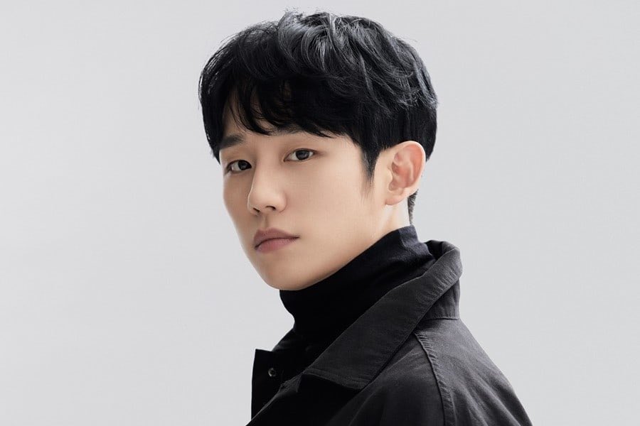 which drama/movie/variety show etc you first knew this actor?actor: jung hae in