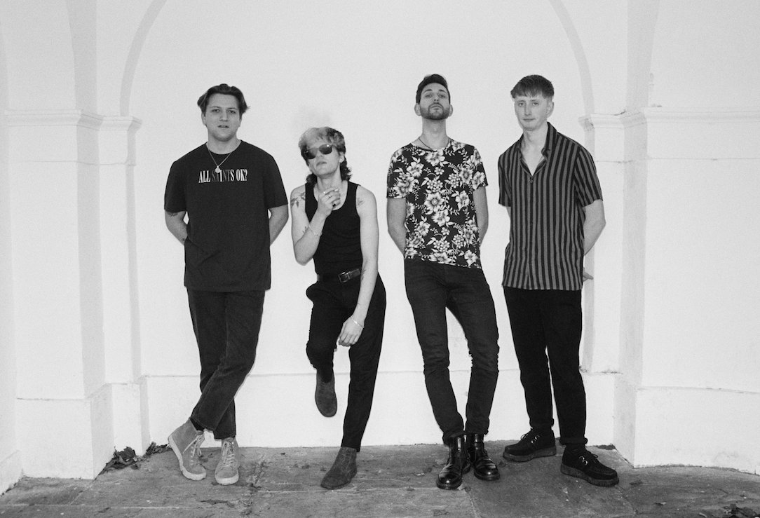 INTERVIEW: Getting To Know @TheCuriousBand... mysticsons.com/article/gettin…