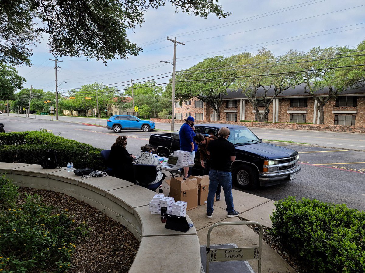 AHISD's tweet photo. Our ๐AH-mazing๐Technology Department is handing out mobile hot spots to support students who do not have internet access at home! #TeachersKeepTeaching #StudentsKeepLearning https://t.co/GXpgHvJoBu