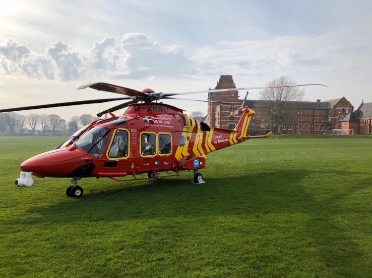 cornwallairamb's tweet photo. The crew had another busy weekend over Easter attending 10 patients in need of critical care. Here's the #newheli on mission near Exeter over the bank holiday weekend! #yourcharity #savinglives https://t.co/XvounrYUaQ