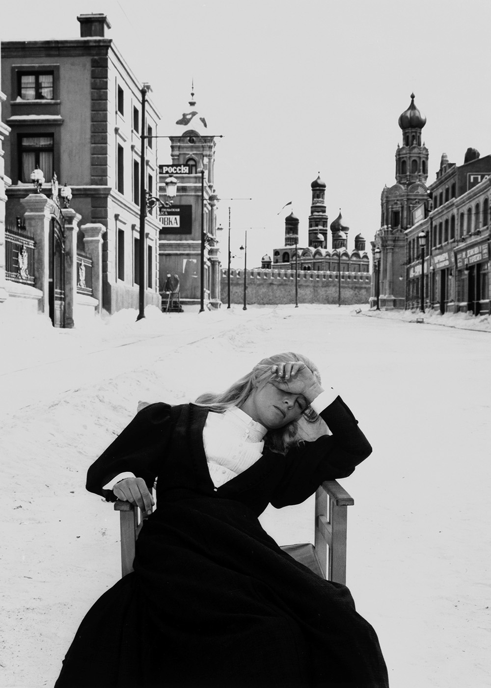 Happy 80th birthday, Julie Christie!

Pictured on the set of David Lean\s DOCTOR ZHIVAGO. 