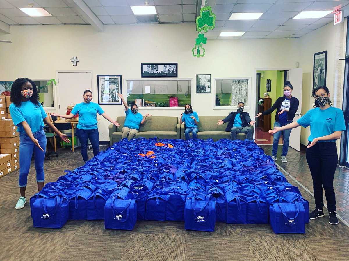Meals are ready to go today thanks to our awesome staff, support from the community, social distancing, and these fabulous masks from <a href="/yoyunger/">Adrienne Yunger</a> and <a href="/FGISanAntonio/">FGI San Antonio</a>! #texanshelpingtexans #togetherwecandeliver #morethanameal