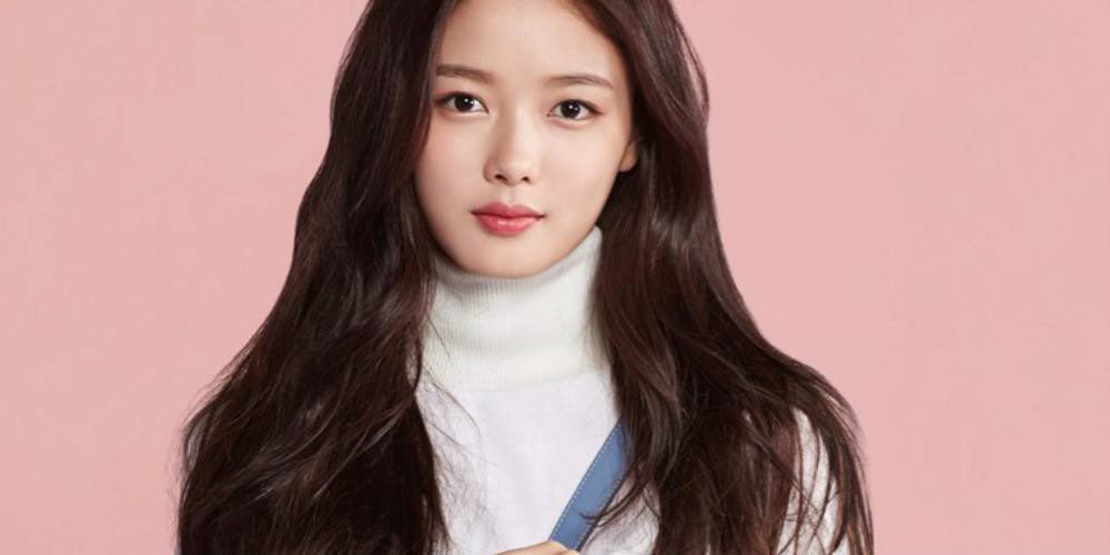 which drama/movie/variety show etc you first knew this actress?actress: kim yoo jung