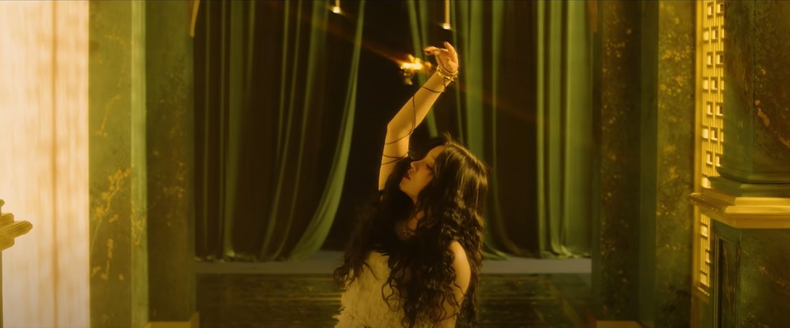 GIDLEFR's tweet image. 14.04.20 | STREAM PARTY

▶️ Streamons le MV de "Oh my god" jusqu'à 18h00 ! Vous pouvez utiliser les hashtag #TRUETEAM ou #LIETEAM en fonction de votre version favorite !

🔗 youtu.be/om3n2ni8luE

Partagez nous des screens de vos scènes favorites du MV ! 🖤