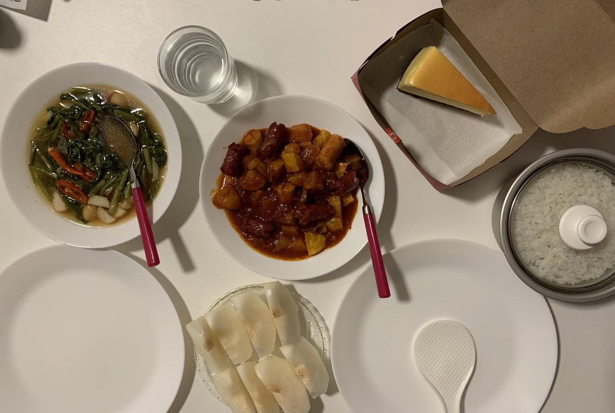 4/4/2020: Nasi + sambal sosej kentang + sayur kangkung masak sos tiram + buah pear + SR’s cheesecake + air suam for dinner 
