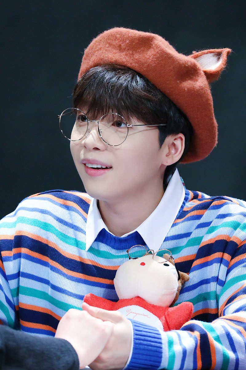 timeto_JSW's tweet photo. [190414] 강남 팬싸인회 #정세운 #190414_세운 https://t.co/c40j9RlIng