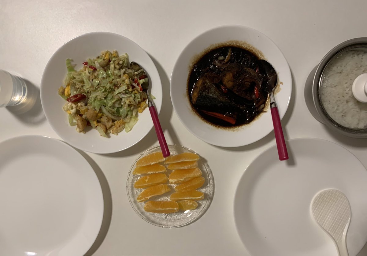 29/3/2020: Nasi + ikan kayu masak kicap + sayur kobis goreng + buah oren + air suam for dinner made by my lovely hubsbby 