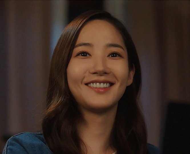 Every time she smiles, it& #39;s a dazzling sight- Eun Seop.  #IllGoToYouWhenTheWeatherIsNice   #박민영   #ParkMinyoung   #서강준   #SeoKangJoon   #날씨가좋으면찾아가겠어요   #WhenTheWeatherIsFine