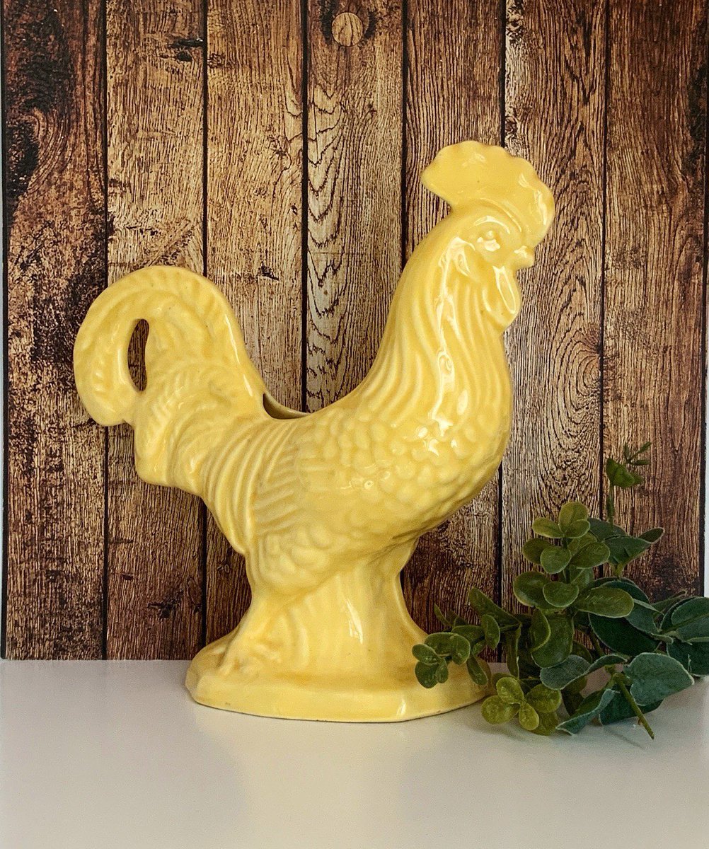 LadybugsTwo's tweet photo. Vintage Yellow Rooster Planter, Camark Pottery, Chicken Figurine, Farmhouse Decor, Indoor Planter, Country Living #etsy #plantsandedibles #plant #housewarming #yellow #mothersday #countryfarmhouse #camarkrooster #yellowrooster #vintagekitchen https://t.co/YCtZxYXrVP https://t.co/RCAN1BmhsT