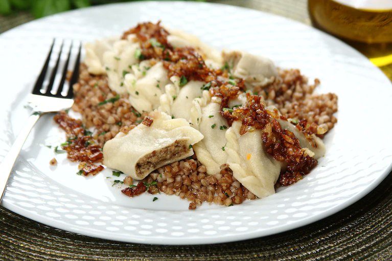 loha as pierogi z kaszą gryczaną