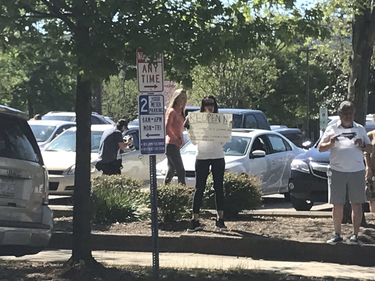 There’s a demonstration going on right now outside the  #NCGA in Raleigh. Some people are calling for businesses to be able to reopen. Some want a clearer timeline of when that can happen. Police are in the area  @WNCN