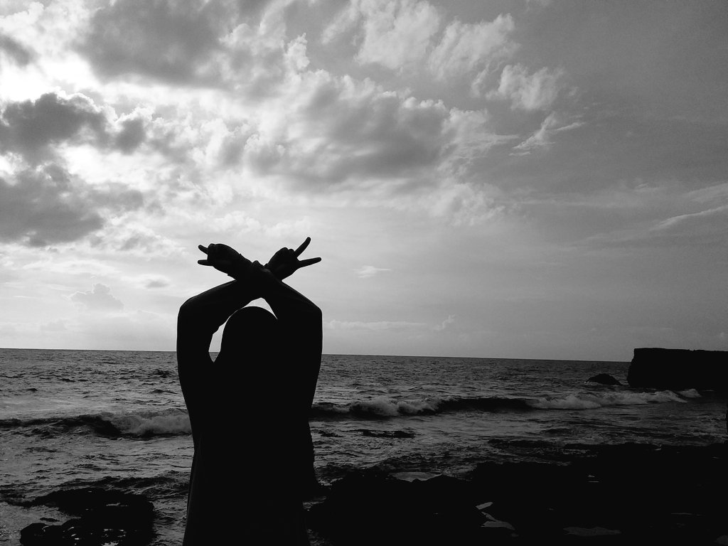 Diah1304's tweet photo. Aih pada ngajak jalan bareng....lop deh...#iKONICSelcaDay #iKON #iKONIC @YG_iKONIC @ikon_shxxbi @tkwpcnfak #JUNE #HanbinInThreeWords https://t.co/UBbHuKNram