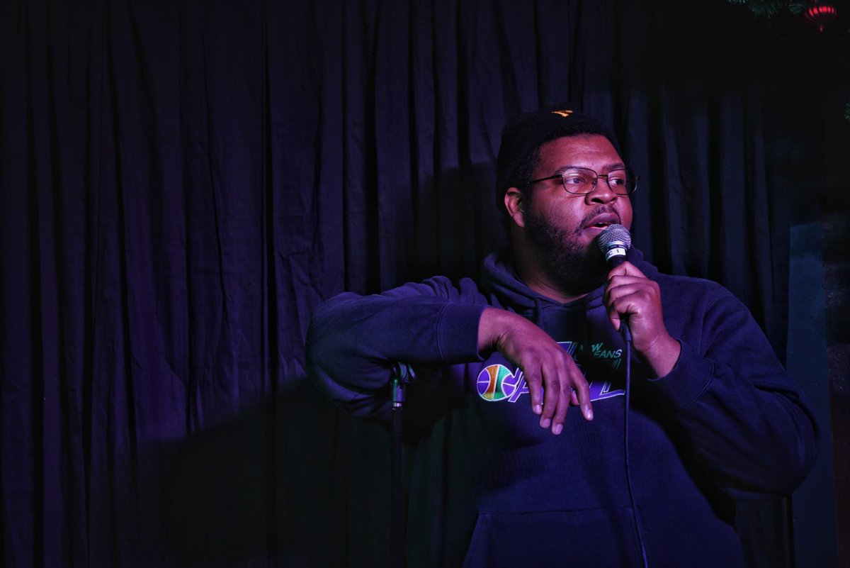Explore D.C.'s comedy scene from home with these local stand-up specials and podcasts. dcist.com/story/20/04/14…