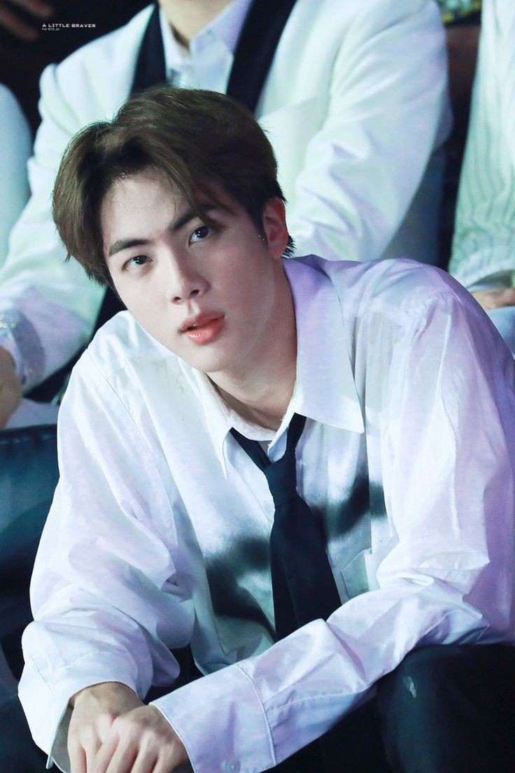 Jin being the whole definition of worldwide handsome :: a thread